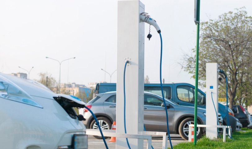 近年來(lái)，我國(guó)新能源汽車出口增速加快，布局越來(lái)越精準(zhǔn)。