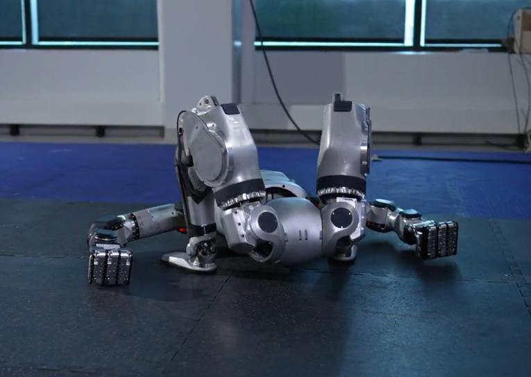 波士頓動力放棄液壓技術驅動轉向純電機器人