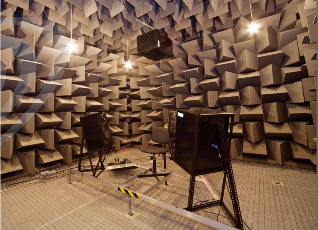 世界上最安靜的消聲室會(huì)不會(huì)把人逼瘋？